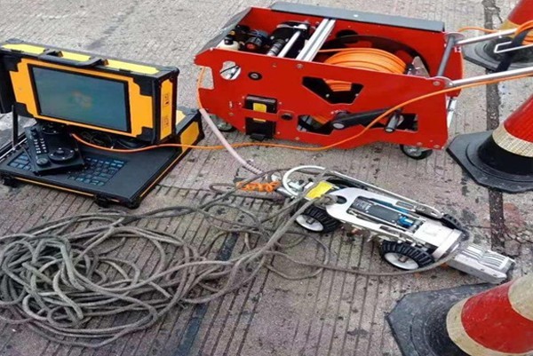 平桥CCTV管道检测机器人